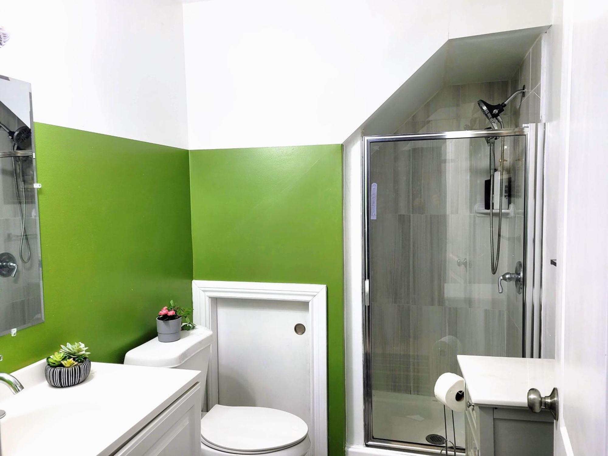 Nice And Cozy Whole House 25min To Niagara Falls Apartment *