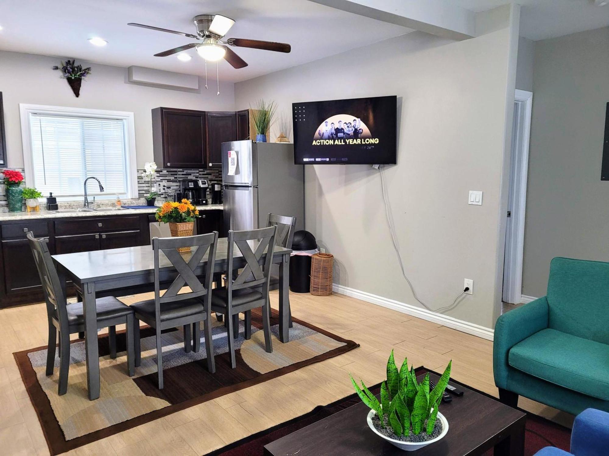 Nice And Cozy Whole House 25min To Niagara Falls Apartment