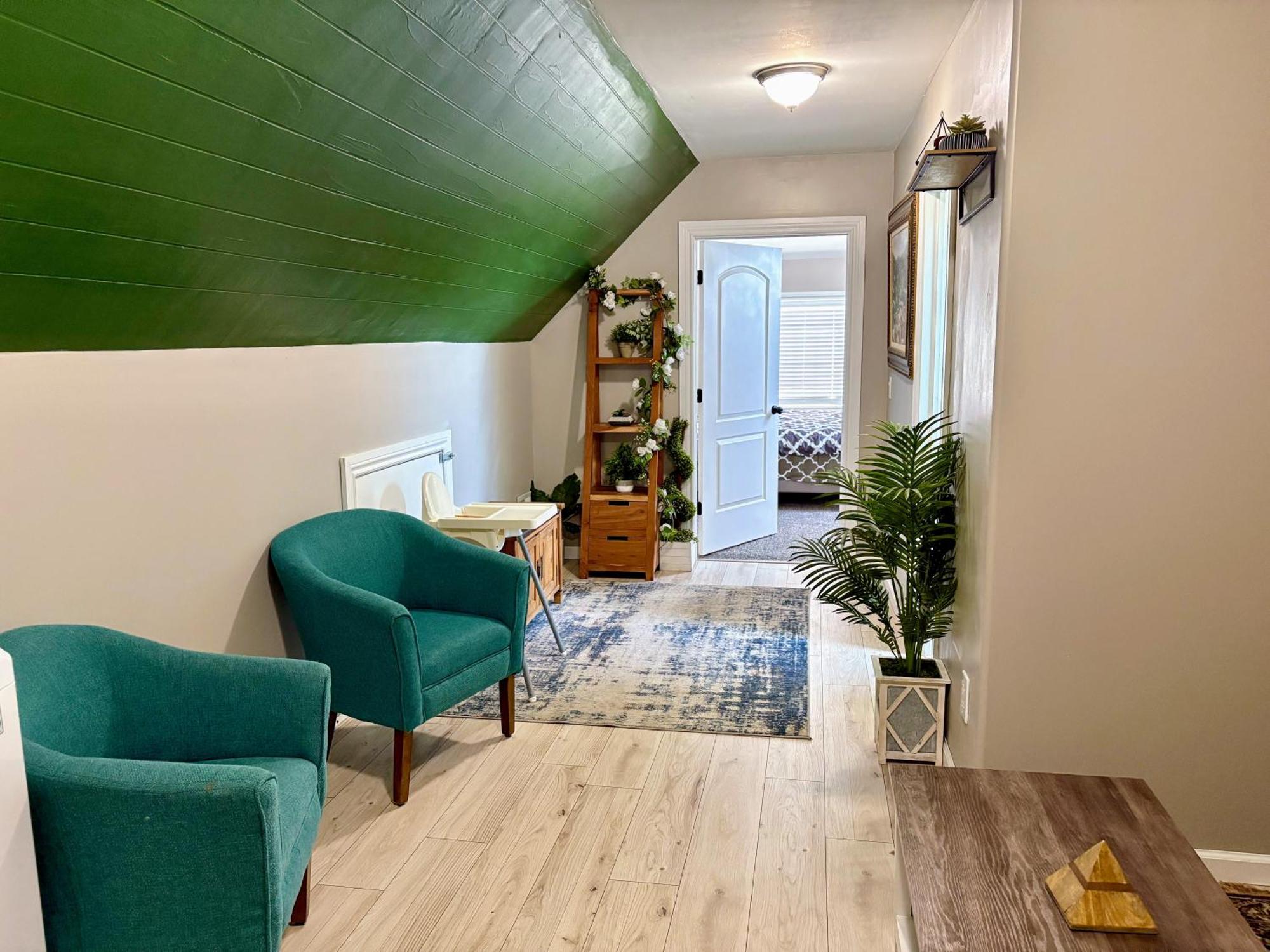 Nice And Cozy Whole House 25min To Niagara Falls Apartment Buffalo