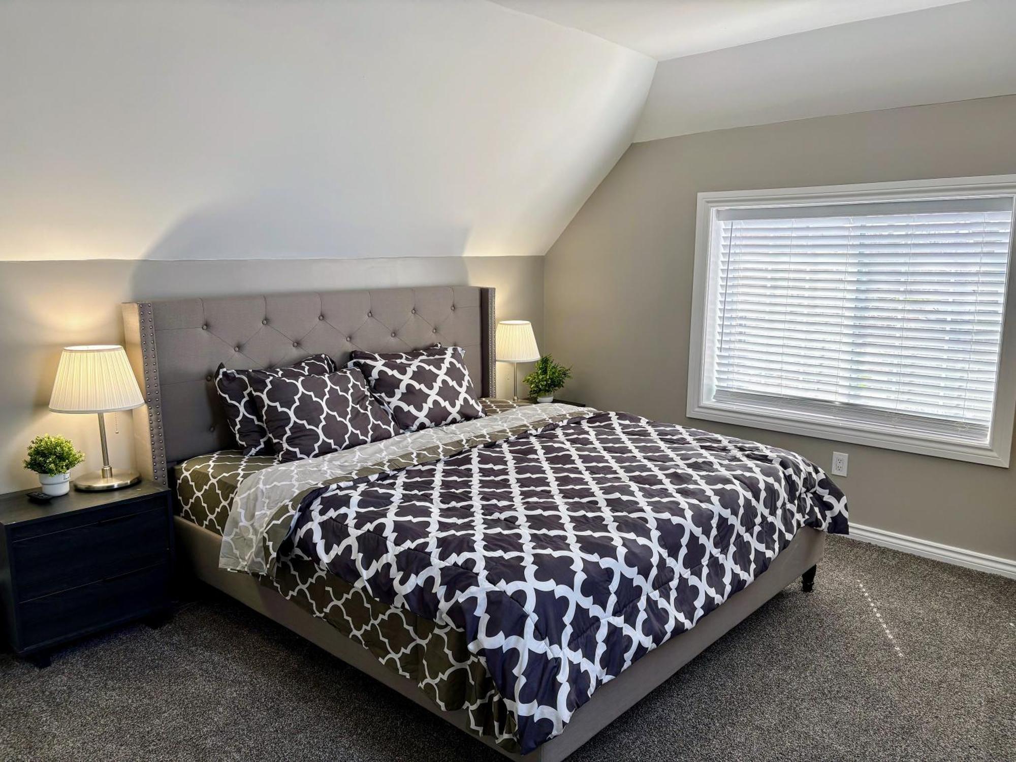 Nice And Cozy Whole House 25min To Niagara Falls * Buffalo