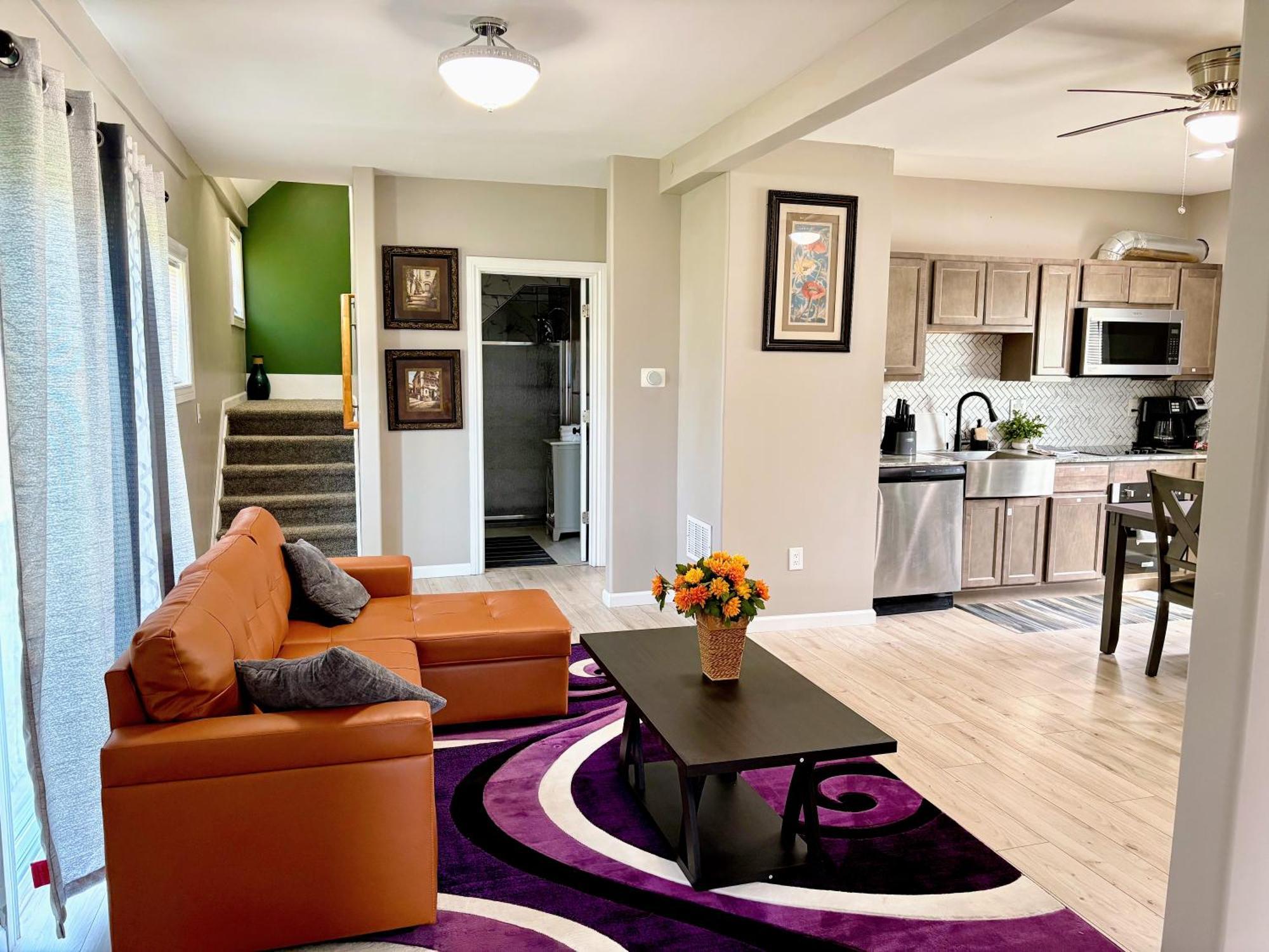 Nice And Cozy Whole House 25min To Niagara Falls Apartment